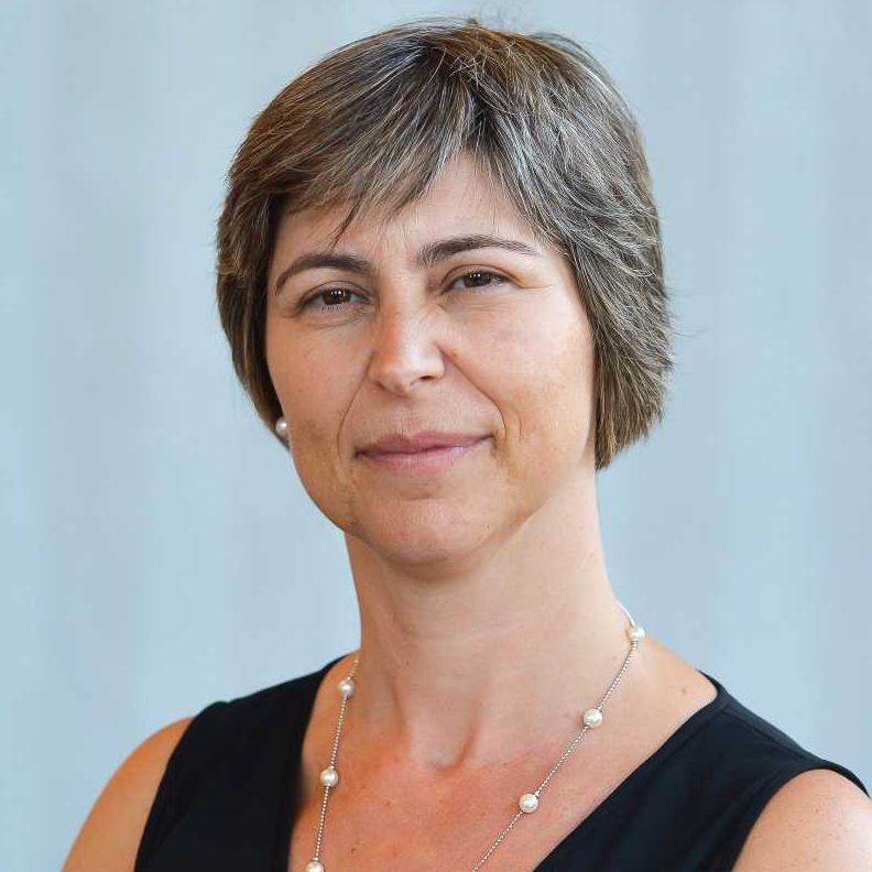 Dra Gabriela Sousa